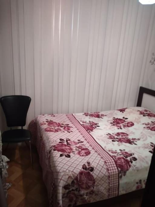 Izi'S Cozy Apartment كوتايسي المظهر الخارجي الصورة